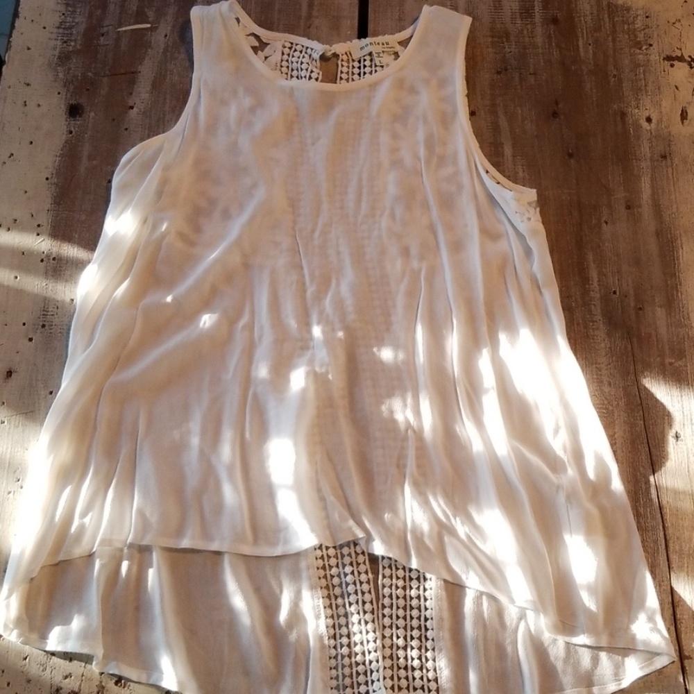 White Sleeveless High Low Shirt